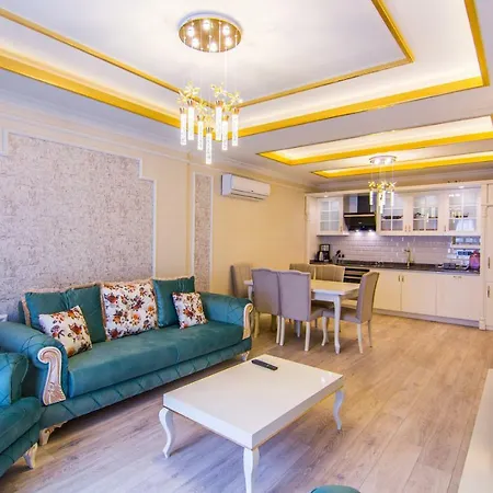 Towers C33 Apartment *